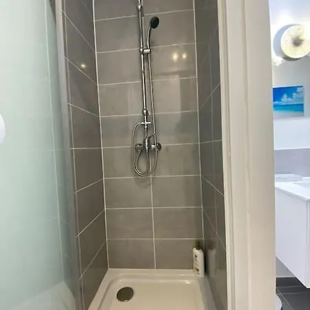 T2 Gaucher A 200m Du Centre Apartment *